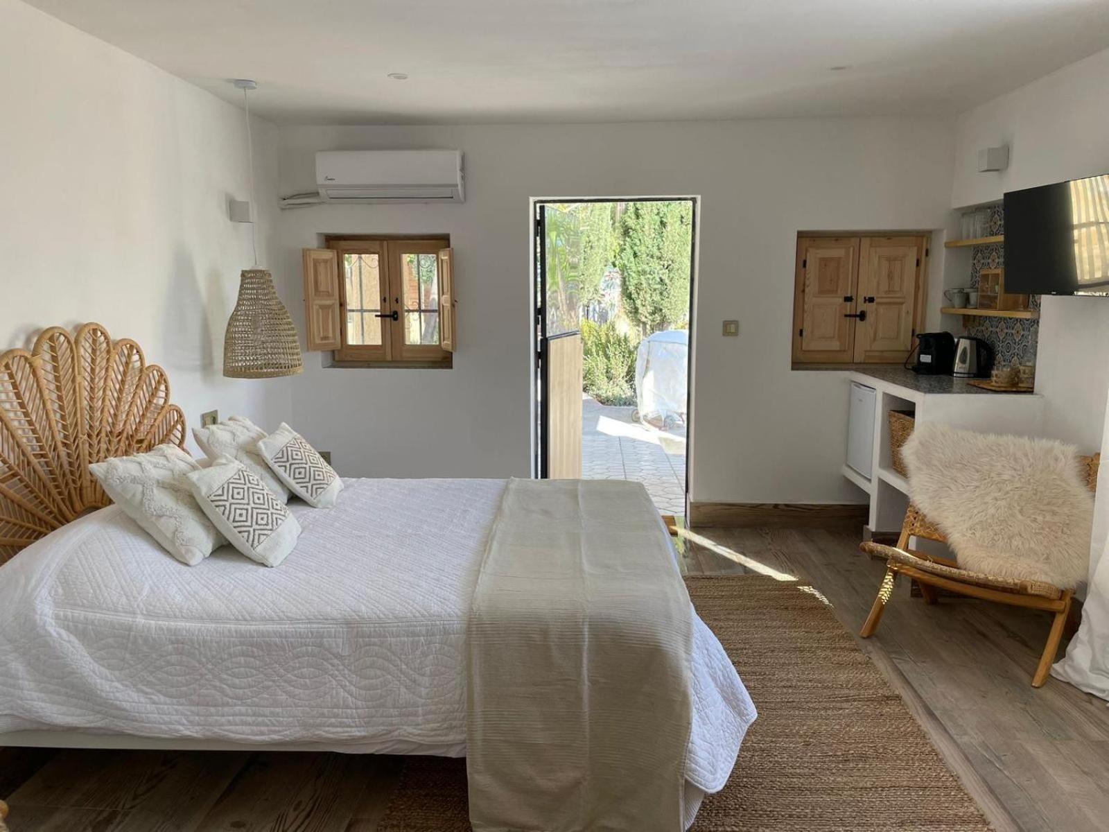 クレビジェンテ Casa San Cayetano Bed & Breakfast エクステリア 写真